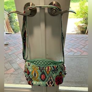 Vera Bradley On The Go Crossbody